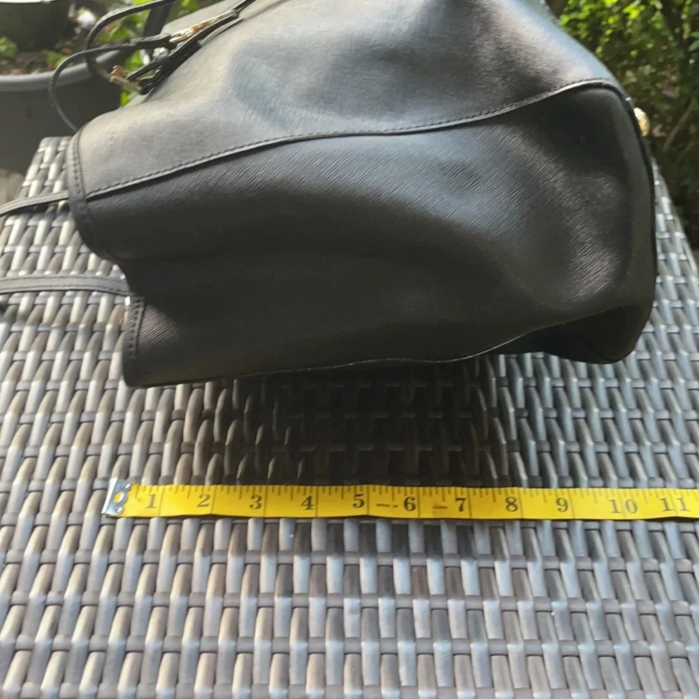 Michael Kors jet set tote